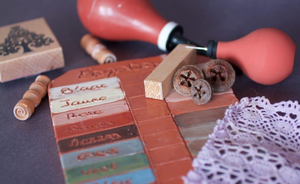 déco terre crue poterie céramique atelier