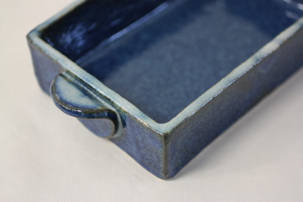 plat à gratin détail anse